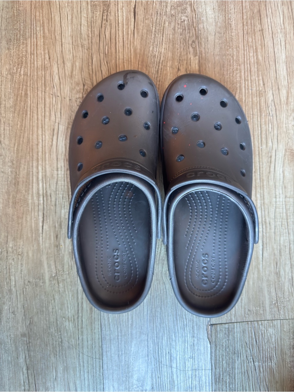 CROCS men’s Classic Clog in black size 10